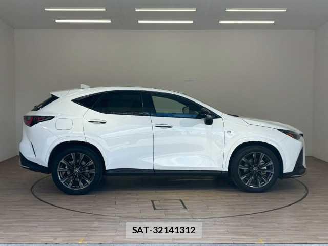 Lexus NX 2023-07 8072610-16