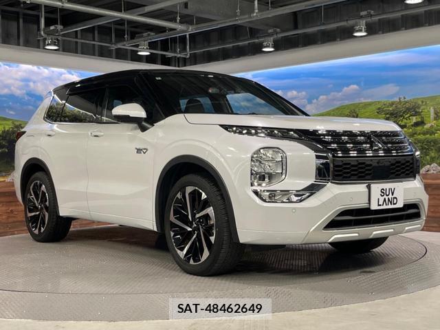 Mitsubishi OUTLANDER PHEV 2022-07 8071176-17
