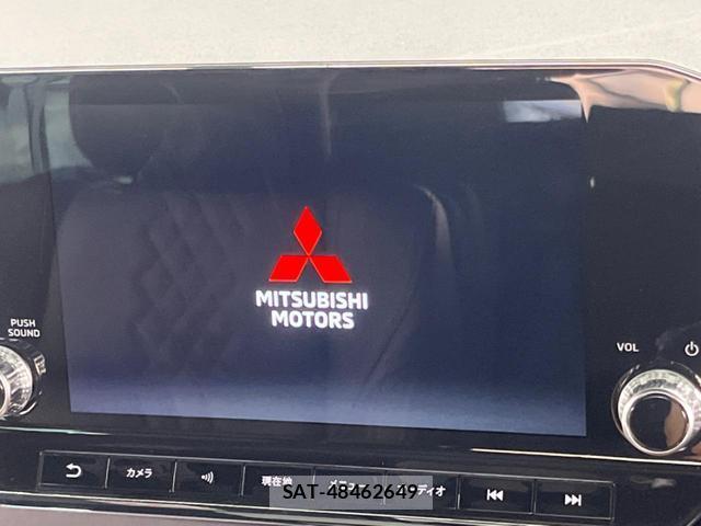 Mitsubishi OUTLANDER PHEV 2022-07 8071176-5