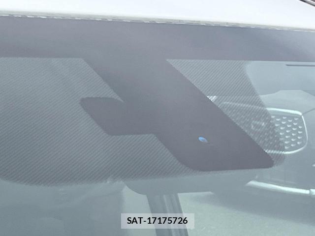 Mitsubishi OUTLANDER PHEV 2015-08 8071589-2