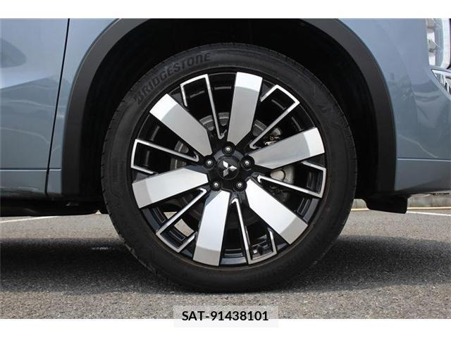 Mitsubishi OUTLANDER PHEV 2024-12 8071960-11