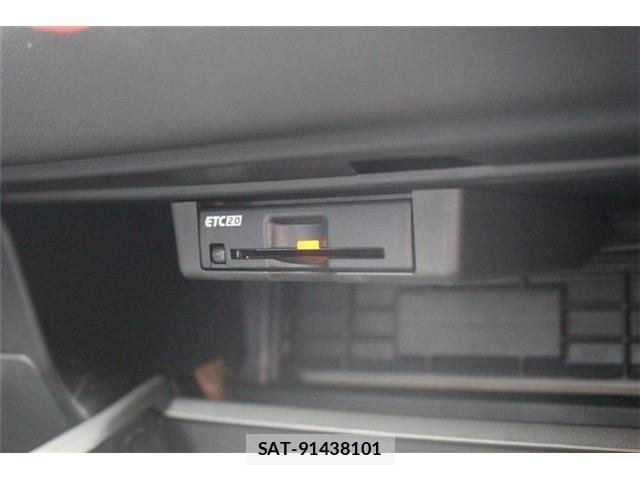 Mitsubishi OUTLANDER PHEV 2024-12 8071960-6