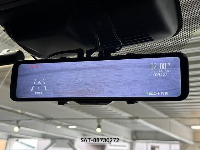 Mitsubishi OUTLANDER PHEV 2022-05 8072309-5