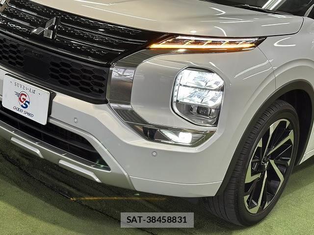 Mitsubishi OUTLANDER PHEV 2022-02 8072310-10