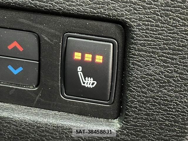 Mitsubishi OUTLANDER PHEV 2022-02 8072310-13