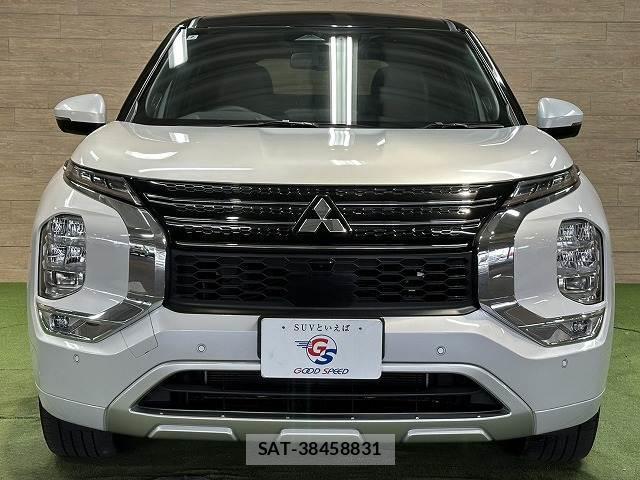 Mitsubishi OUTLANDER PHEV 2022-02 8072310-16
