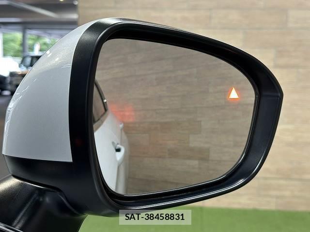 Mitsubishi OUTLANDER PHEV 2022-02 8072310-6