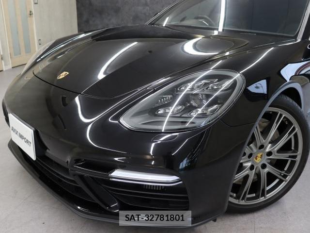Porsche PANAMERA 2018-01 8071696-18