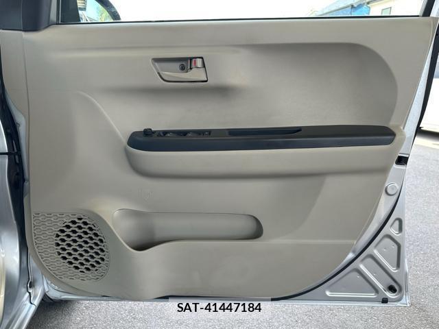 Toyota PASSO 2019-06 8071943-13