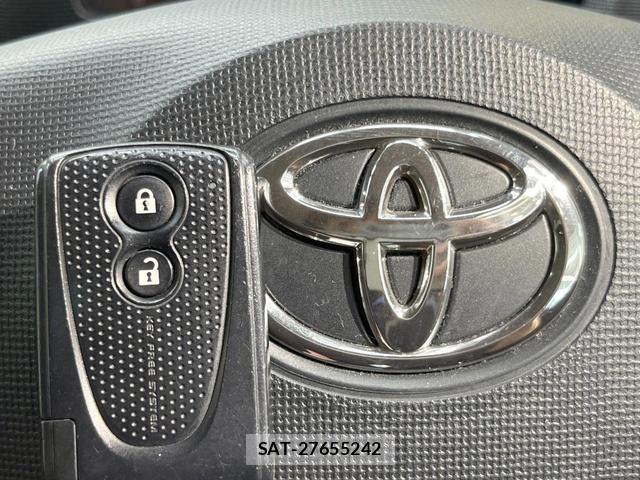 Toyota PASSO 2013-06 8072342-4
