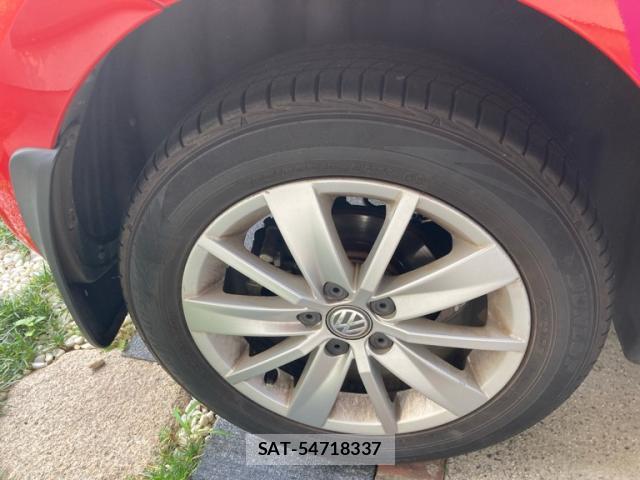 VolksWagen POLO 2016-01 8070994-5