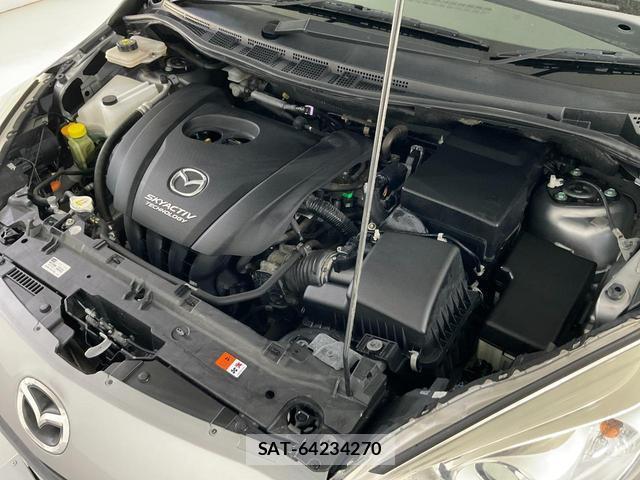 Mazda PREMACY 2015-12 8072454-7
