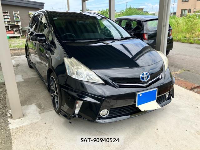 Toyota PRIUS ALPHA 2014-02 8071289-2