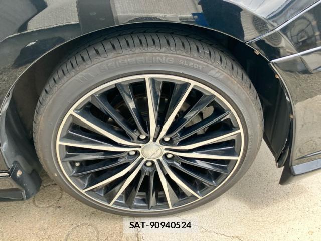 Toyota PRIUS ALPHA 2014-02 8071289-4