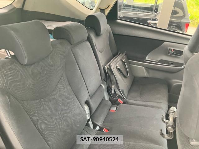Toyota PRIUS ALPHA 2014-02 8071289-9