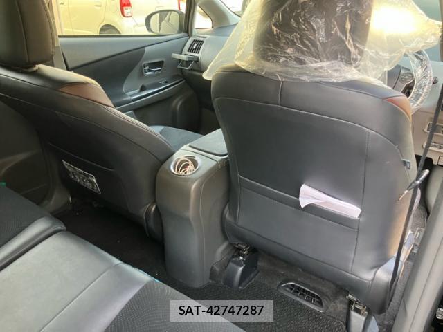 Toyota PRIUS ALPHA 2014-03 8071290-10