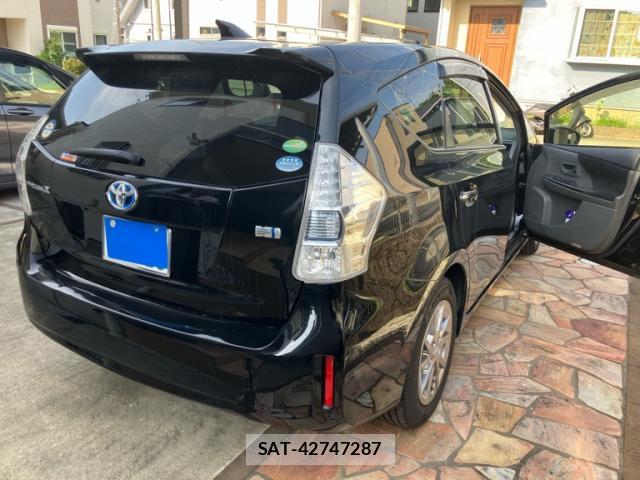 Toyota PRIUS ALPHA 2014-03 8071290-13