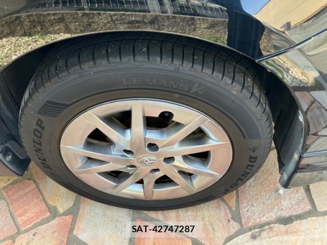 Toyota PRIUS ALPHA 2014-03 8071290-3