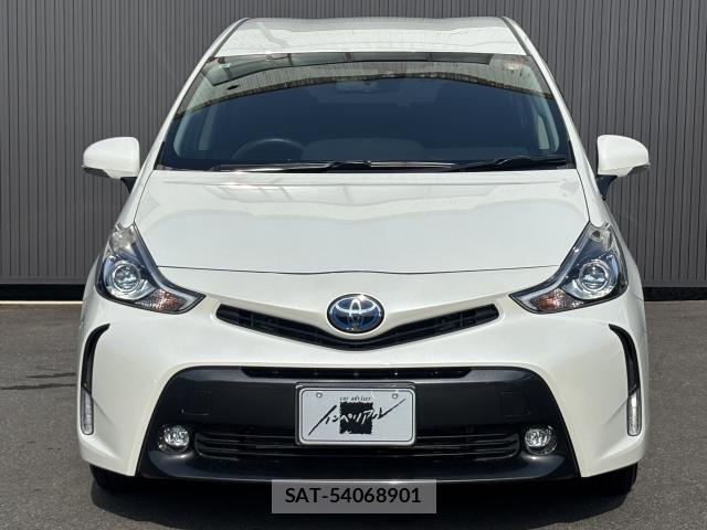 Toyota PRIUS ALPHA 2017-07 8071933-1