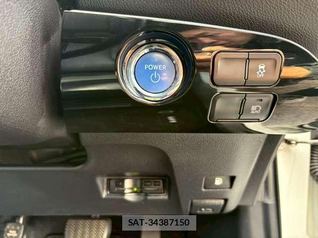 Toyota PRIUS 2019-03 8071022-11