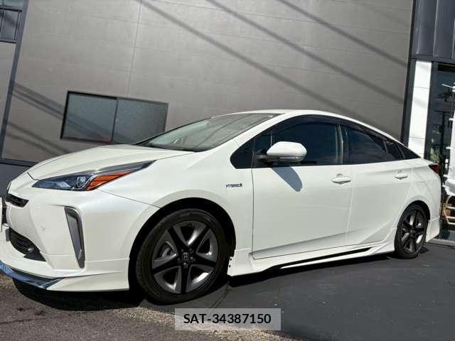 Toyota PRIUS 2019-03 8071022-4
