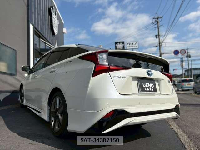 Toyota PRIUS 2019-03 8071022-5