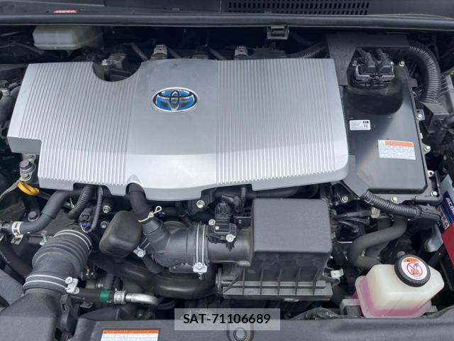 Toyota PRIUS 2021-06 8071042-18