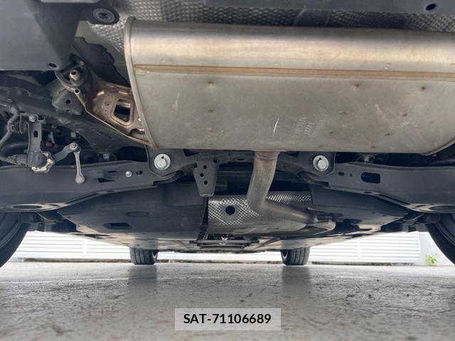 Toyota PRIUS 2021-06 8071042-19