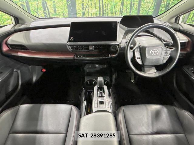 Toyota PRIUS 2024-02 8071095-1