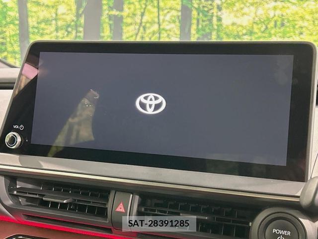 Toyota PRIUS 2024-02 8071095-2