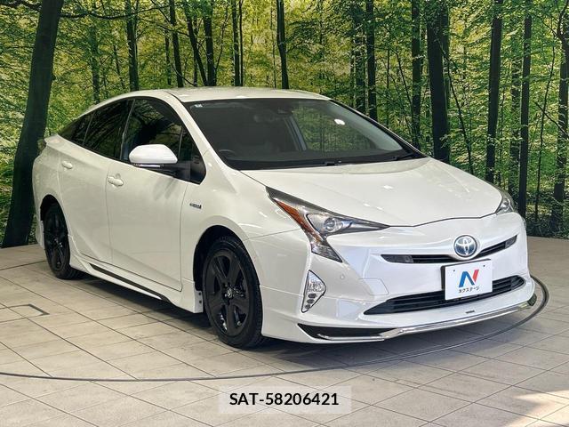 Toyota PRIUS 2016-07 8071125-15