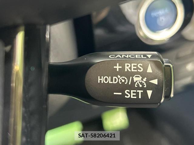 Toyota PRIUS 2016-07 8071125-5