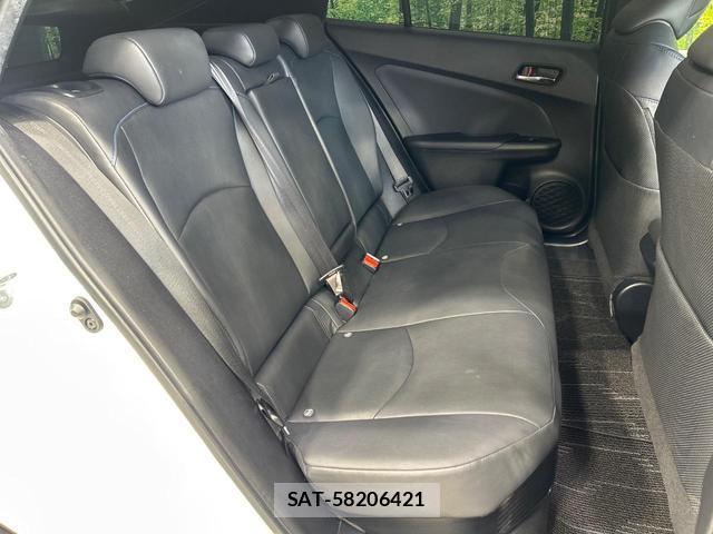 Toyota PRIUS 2016-07 8071125-8