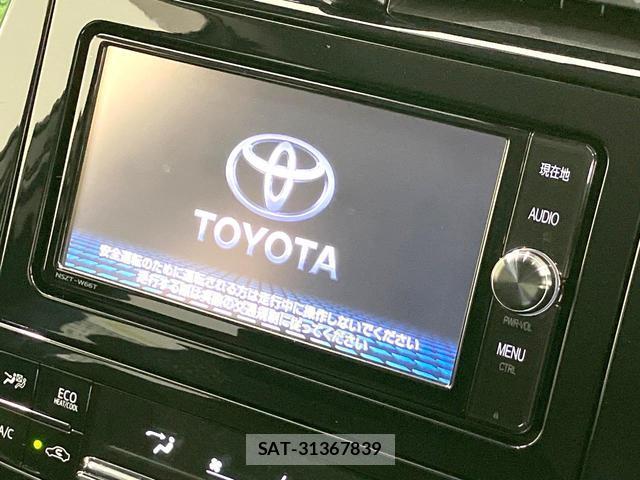 Toyota PRIUS 2017-11 8071283-2