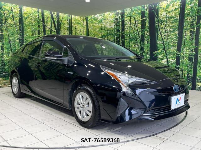Toyota PRIUS 2017-07 8071462-15