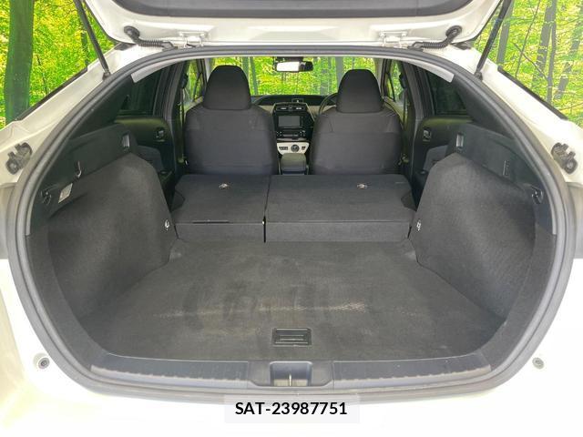 Toyota PRIUS 2016-01 8071974-10