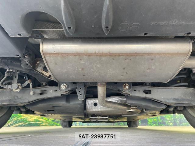 Toyota PRIUS 2016-01 8071974-19