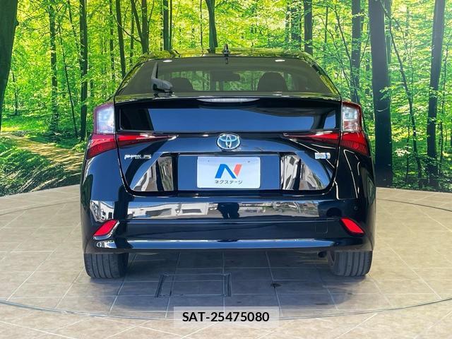 Toyota PRIUS 2020-10 8071978-15