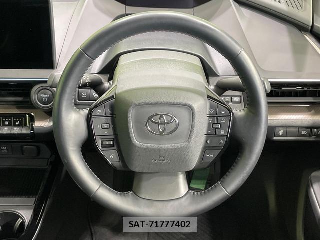 Toyota PRIUS 2023-11 8072017-10