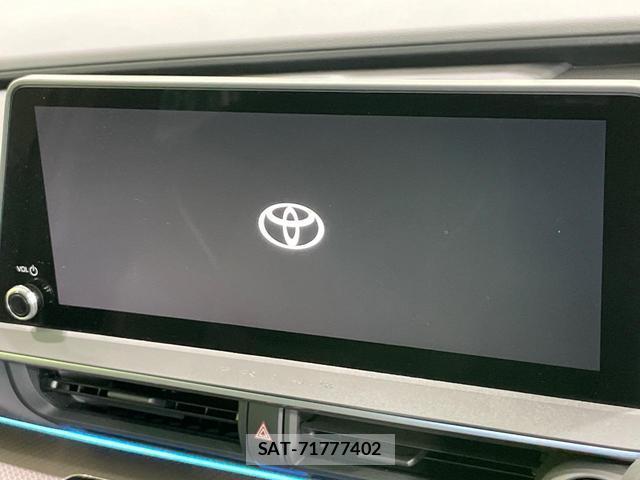 Toyota PRIUS 2023-11 8072017-2