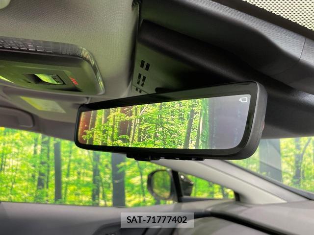 Toyota PRIUS 2023-11 8072017-5