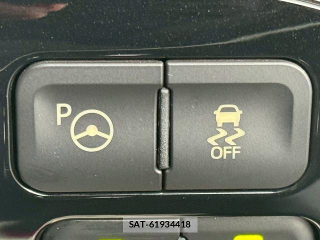 Toyota PRIUS 2017-10 8072106-16