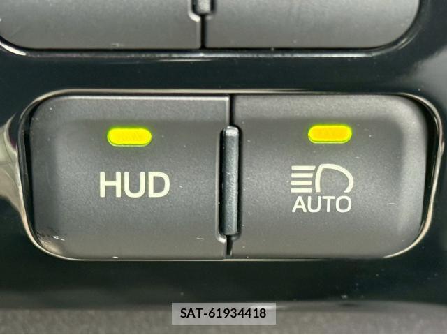 Toyota PRIUS 2017-10 8072106-17