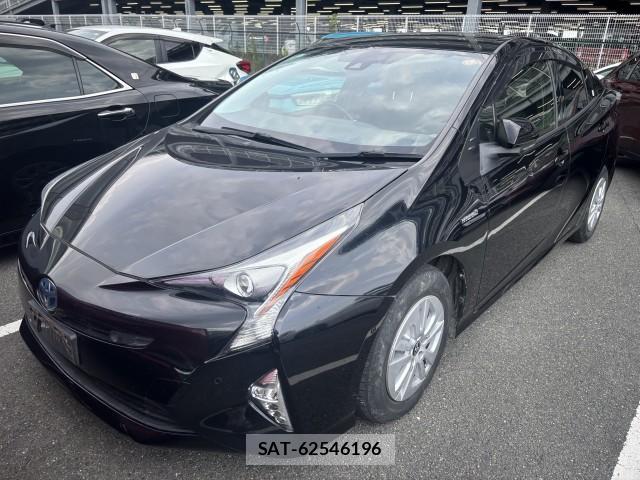 Toyota PRIUS 2018-01 8072131-0