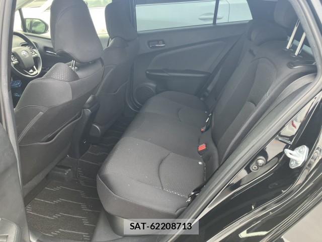 Toyota PRIUS 2021-06 8072145-6