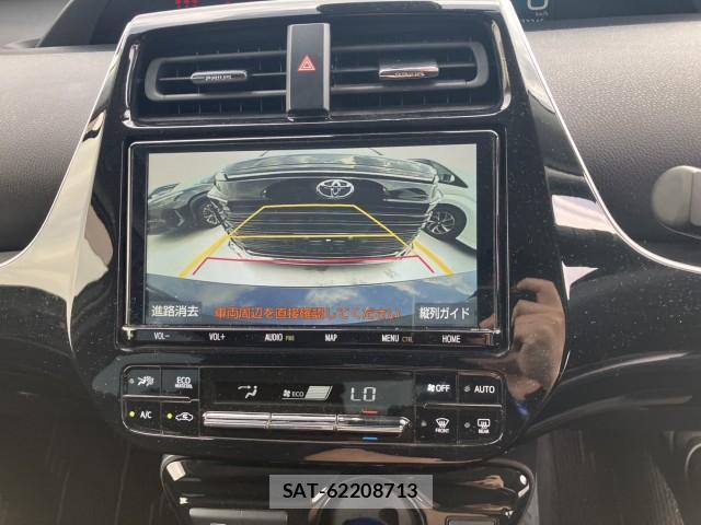 Toyota PRIUS 2021-06 8072145-9