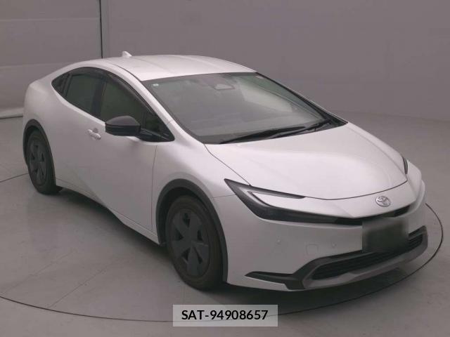 Toyota PRIUS 2023-06 8072192-4