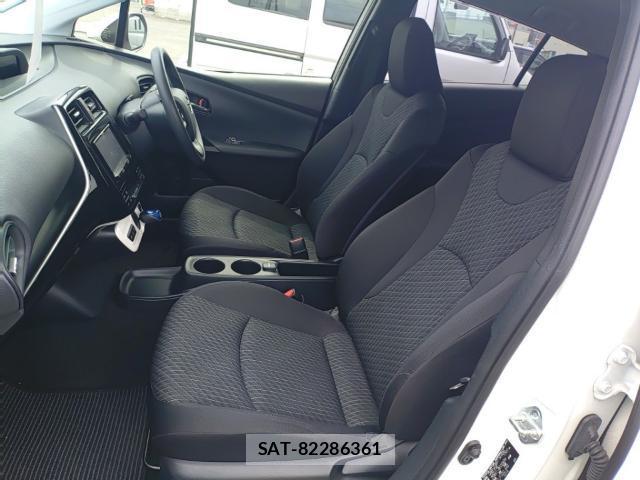 Toyota PRIUS 2017-03 8072562-15