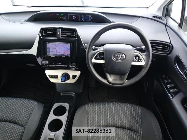 Toyota PRIUS 2017-03 8072562-2