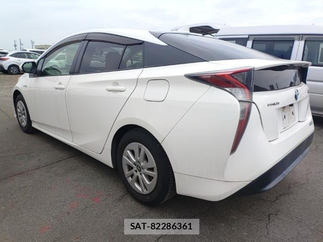 Toyota PRIUS 2017-03 8072562-5